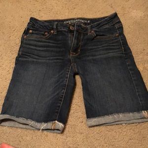 AE skinny Bermuda shorts